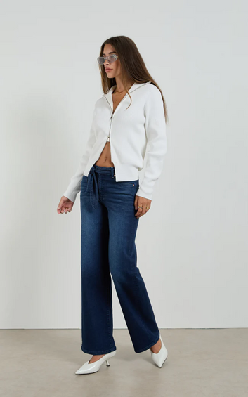 molly straight leg  jeans