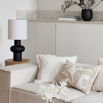 harriett table lamp