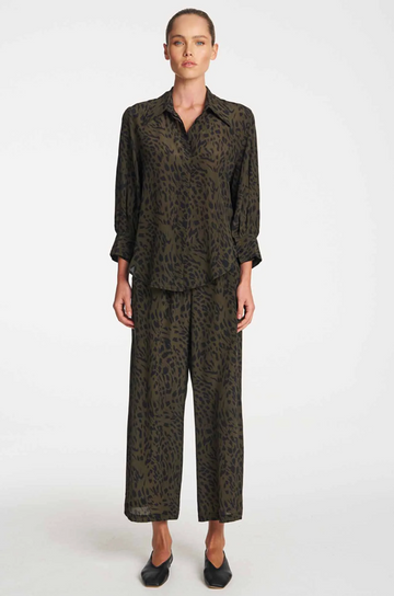 resort print silk blouse