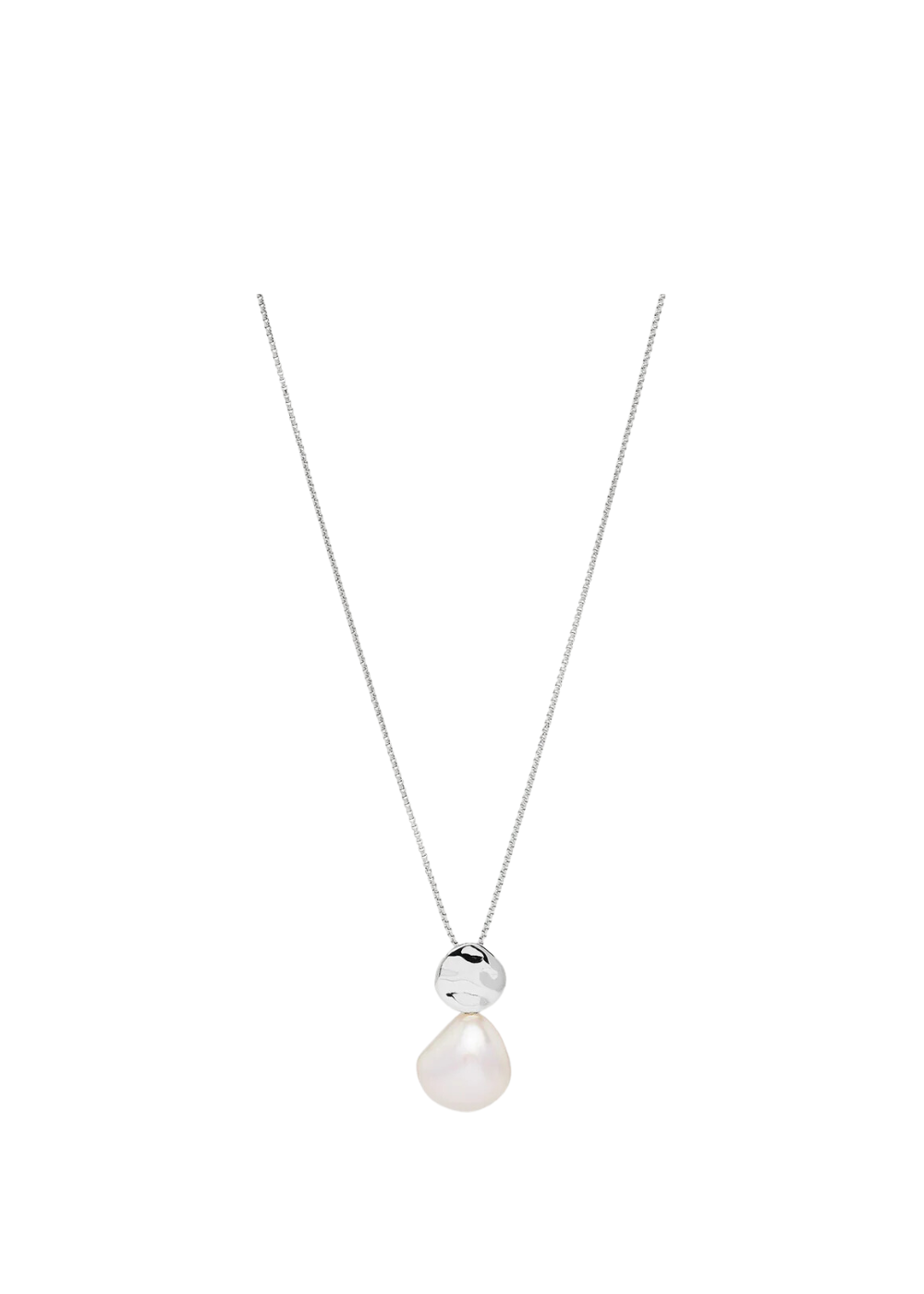 Renaissance Pearl Necklace