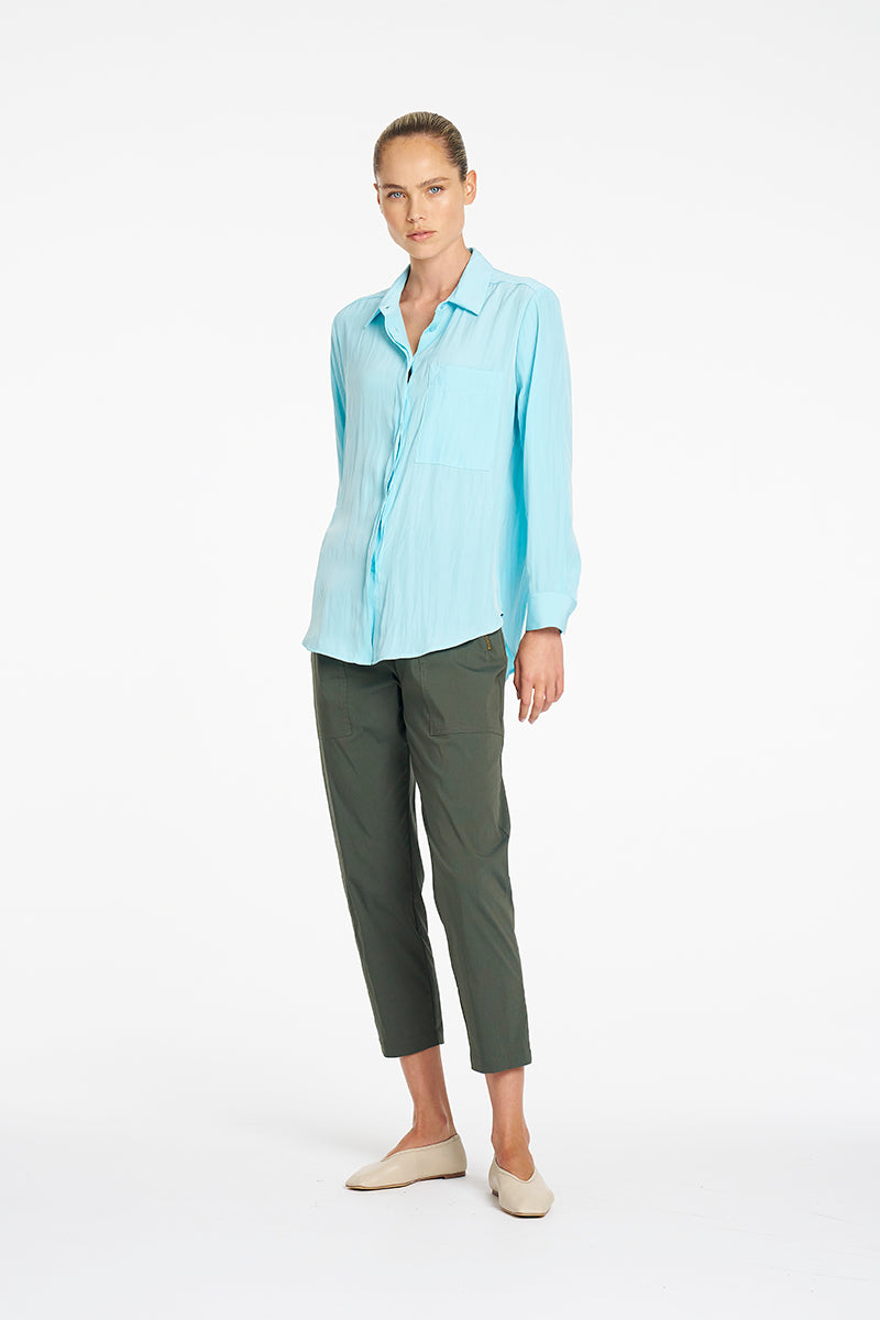 Mela Purdie Zip Tapered Pant in Bayleaf, Microprene fabric – detail view