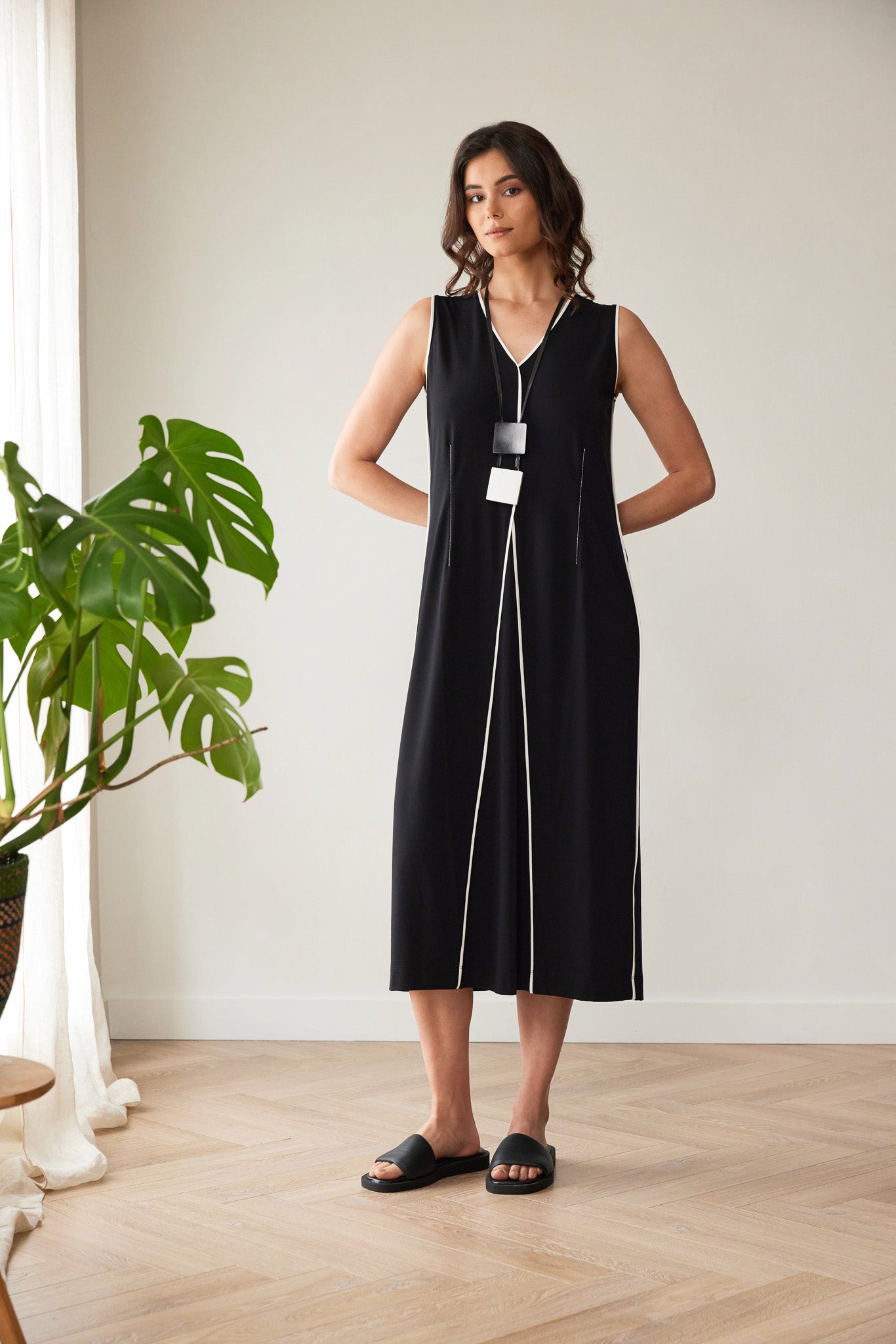 Peruzzi Piped Dress in Black and Ecru