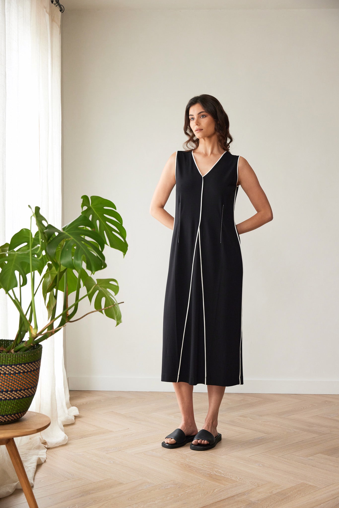 Peruzzi Piped Dress in Black and Ecru