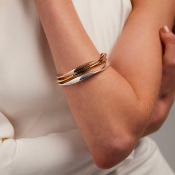 Garden of Eden Bangle  - Silver